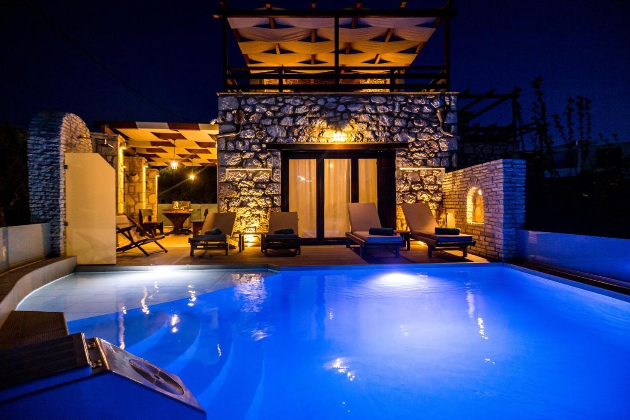 Villa Diamante Amoudi Buitenkant foto