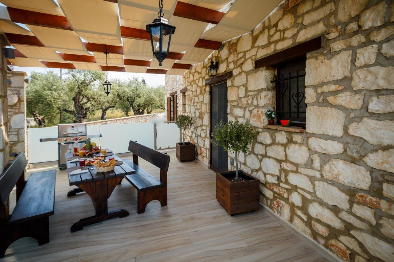 Villa Diamante Amoudi Buitenkant foto